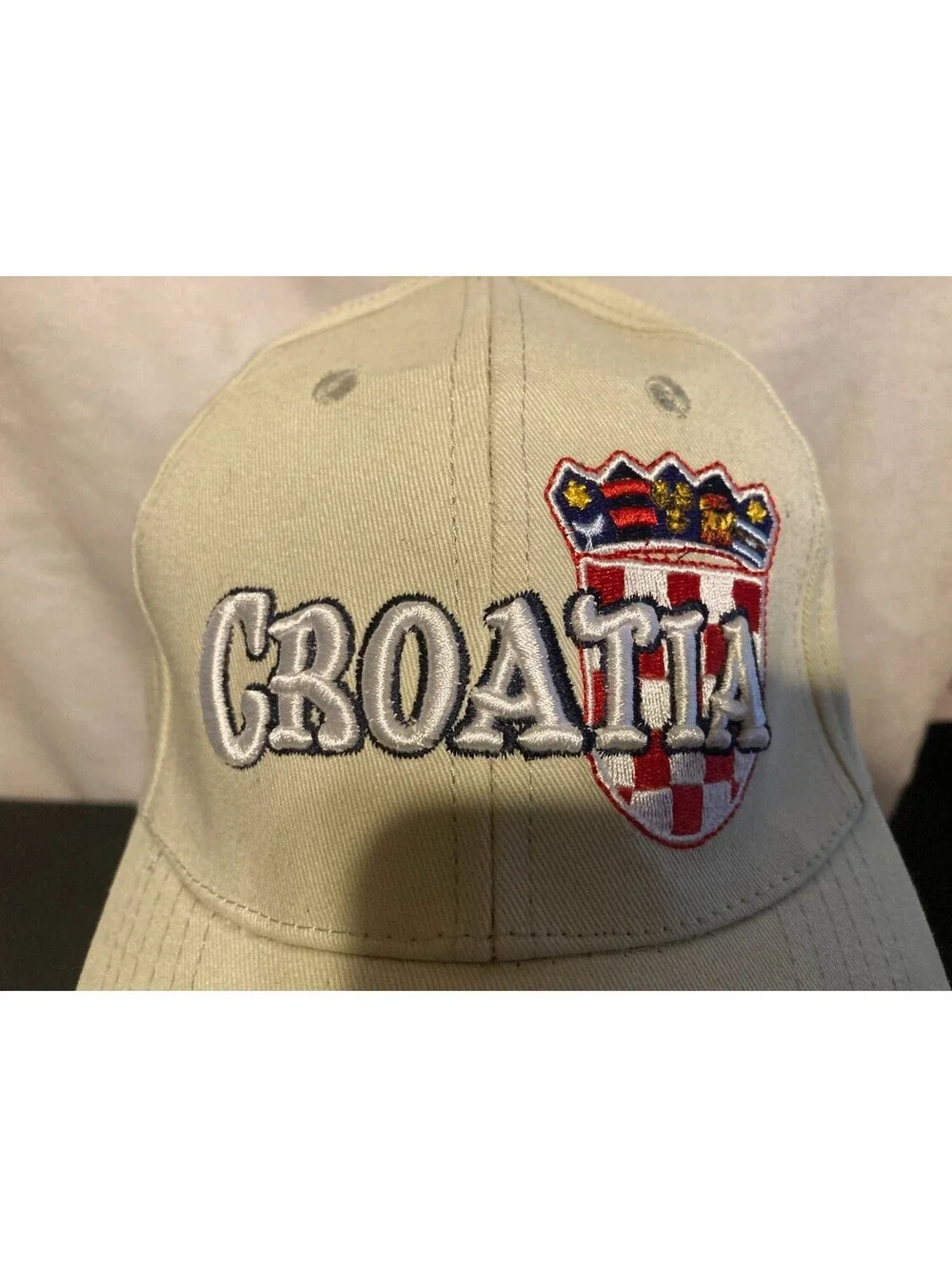 Oakley 62960-1 Croatia Crest Cotton Baseball Cap Stone Beige Embroidered origina